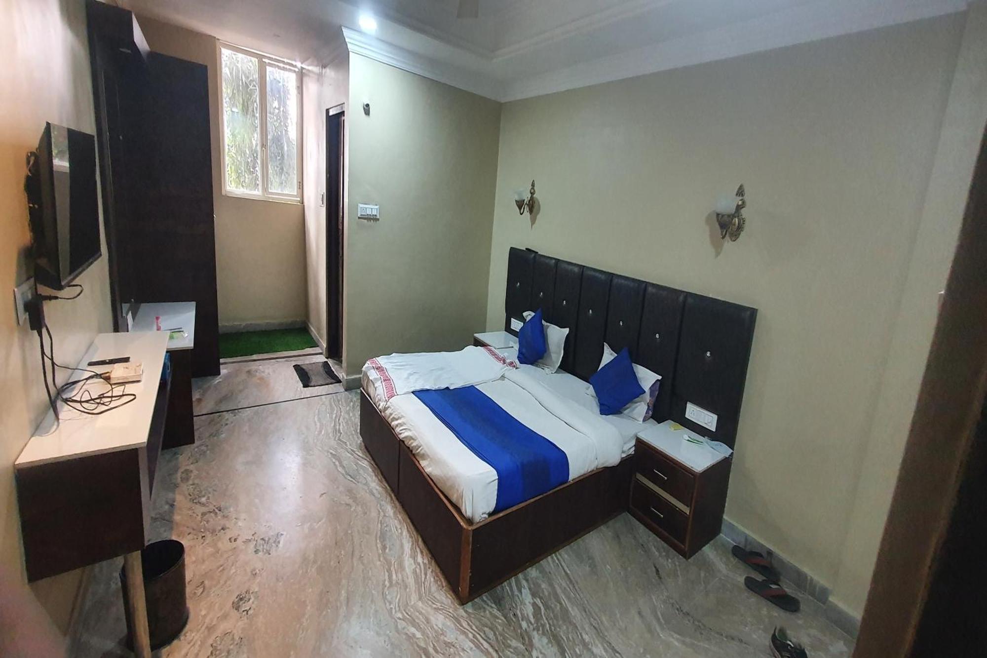 Oyo Hotel Rajshree Akolia Esterno foto